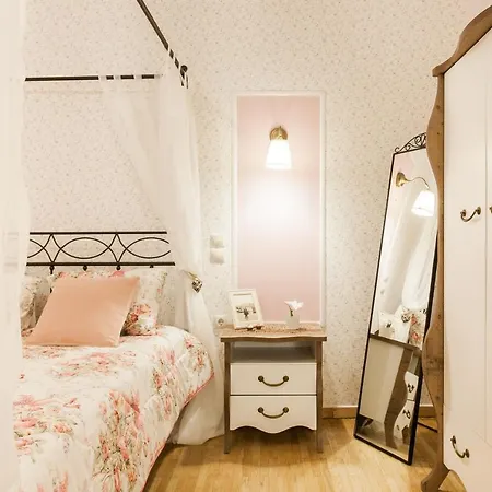 Апартаменты Syntagma 3 Bedroom Sweet And Practical